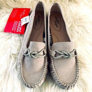 Size:11 Dexflex Comfort Moccasins